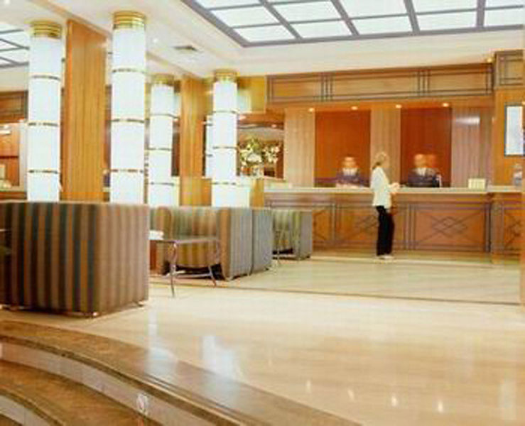 Hotel Madrid Plaza De Espana, Affiliated By Melia מראה פנימי תמונה